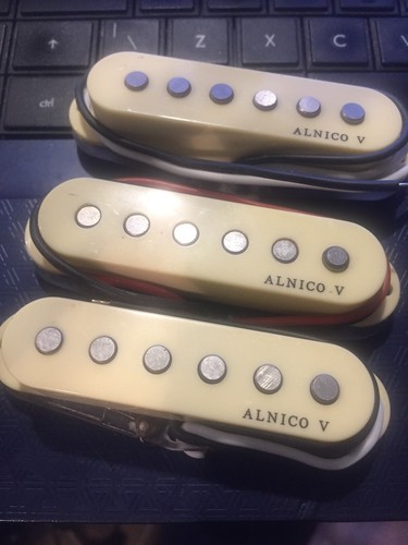 Set new alnico v - set, 3x